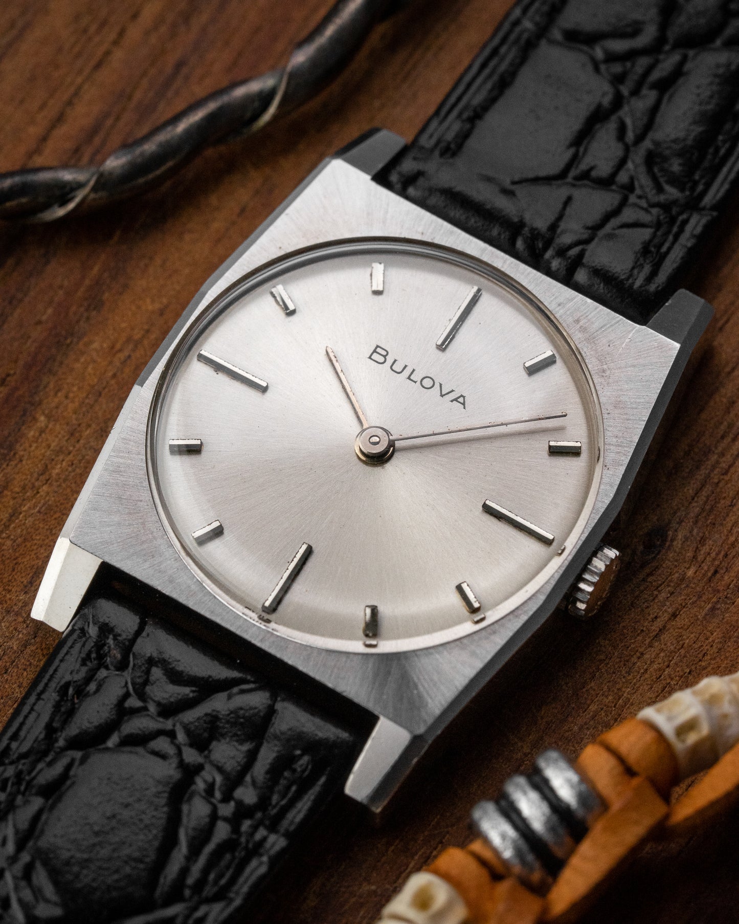 Bulova Octagonal Tonneau Ref. 542-1 (Cal. 7 BPP)