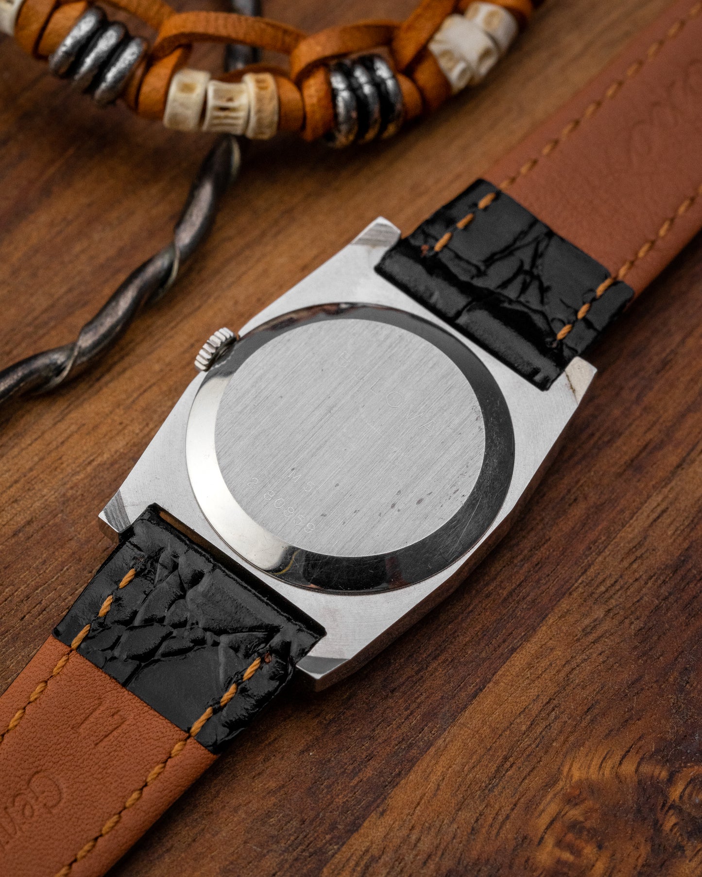 Bulova Octagonal Tonneau Ref. 542-1 (Cal. 7 BPP)