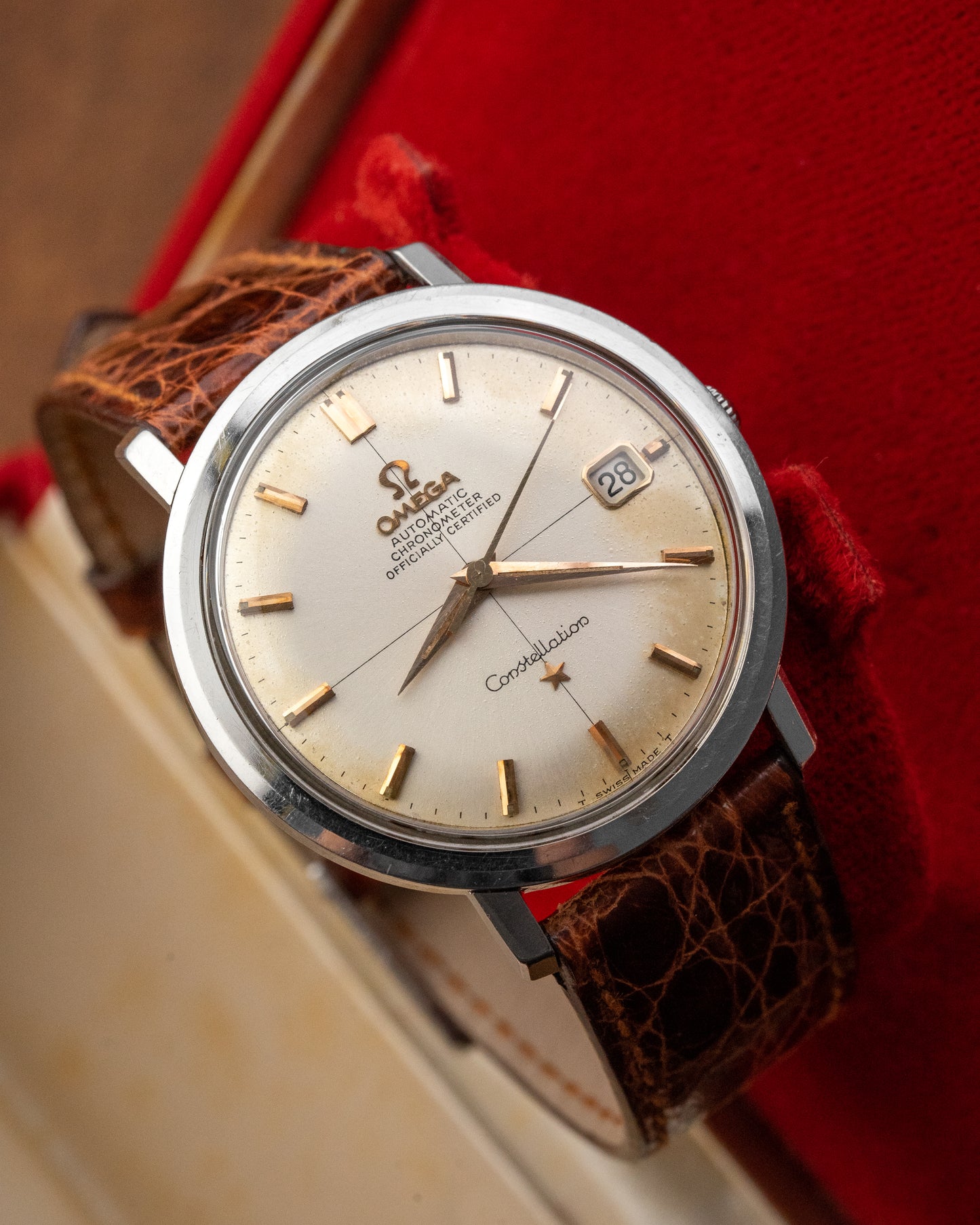Omega Constellation Chronometer Automatic Date Crosshair dial Ref. 168.004 (Cal. 561)