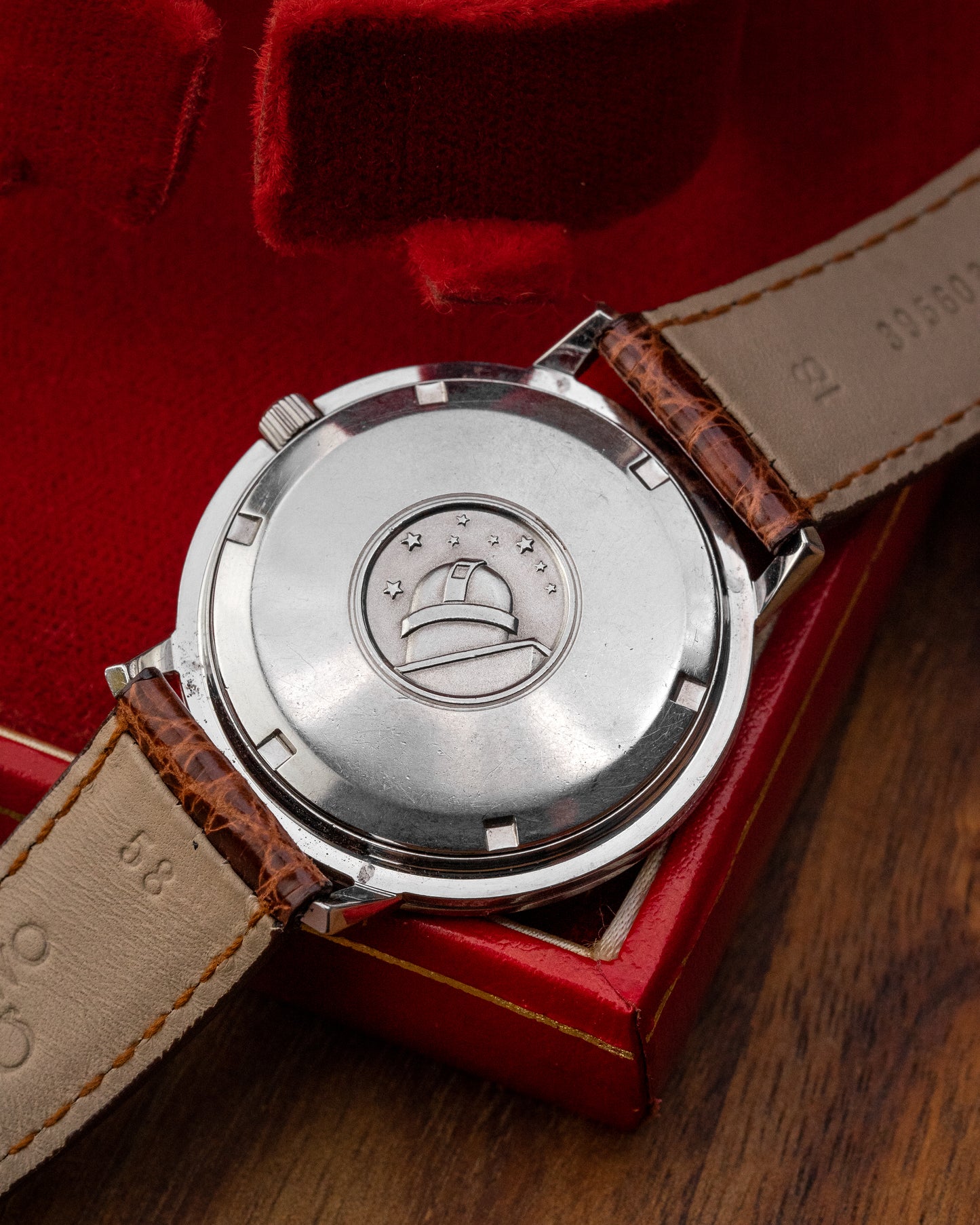 Omega Constellation Chronometer Automatic Date Crosshair dial Ref. 168.004 (Cal. 561)