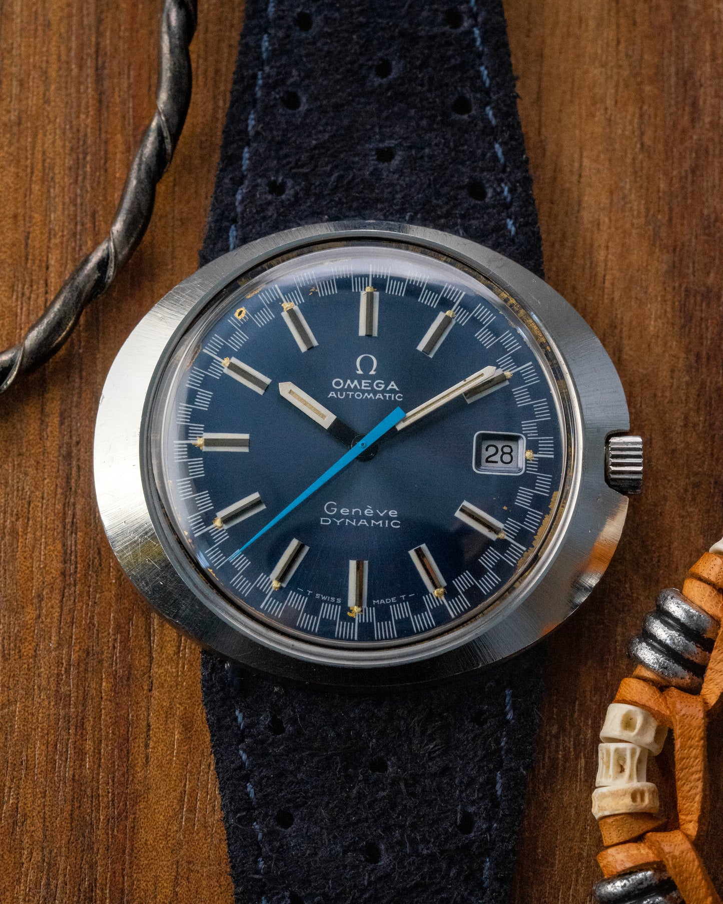 Omega Geneve Dynamic UFO Blue "Race Track" dial Ref. 166.039 (Cal. 563)