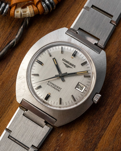 Longines Conquest "C-Shape" Automatic Date Ref. 1571 (Cal. L633.1)