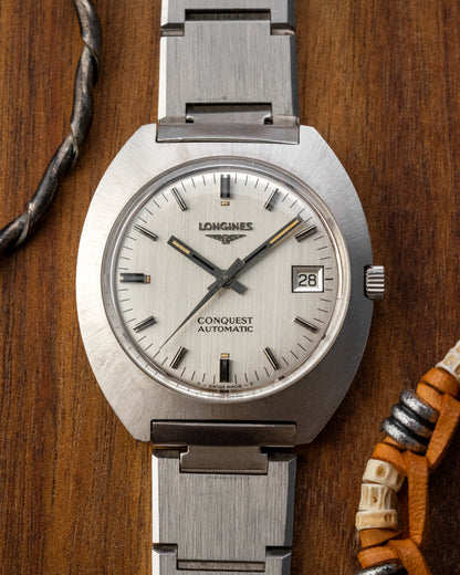 Longines Conquest "C-Shape" Automatic Date Ref. 1571 (Cal. L633.1)