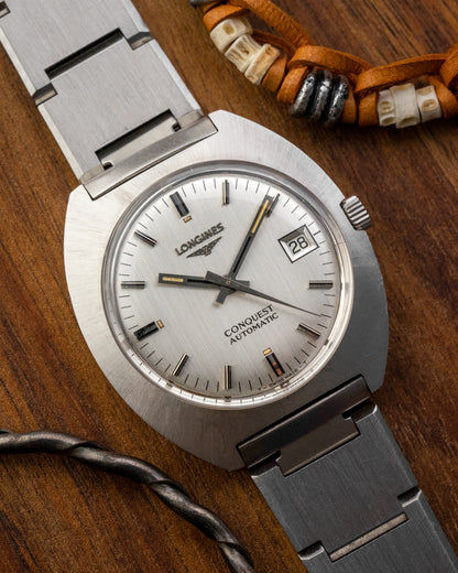 Longines Conquest "C-Shape" Automatic Date Ref. 1571 (Cal. L633.1)