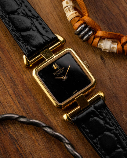 Universal Geneve Square “Convertible Cow Horn Lugs” Black dial Gold Ref. 511627 (Cal. 11)