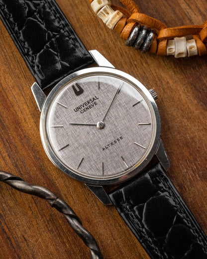 Universal Geneve Altesse "Ultra-Thin" Linen dial Ref. 842101 (Cal. 1-42)