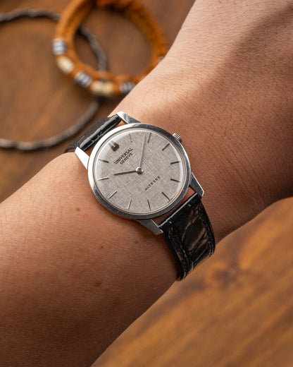 Universal Geneve Altesse "Ultra-Thin" Linen dial Ref. 842101 (Cal. 1-42)