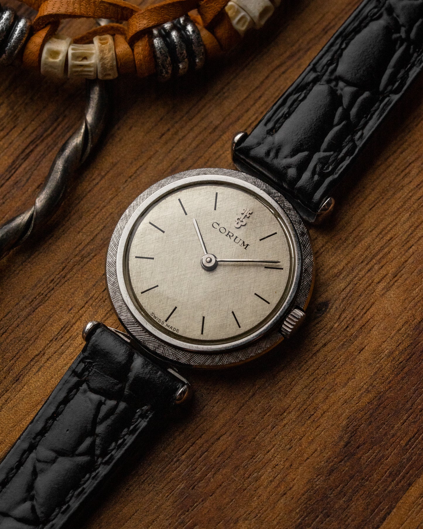 Corum Guilloché Bezel Linen dial (Cal. Felsa 4122)