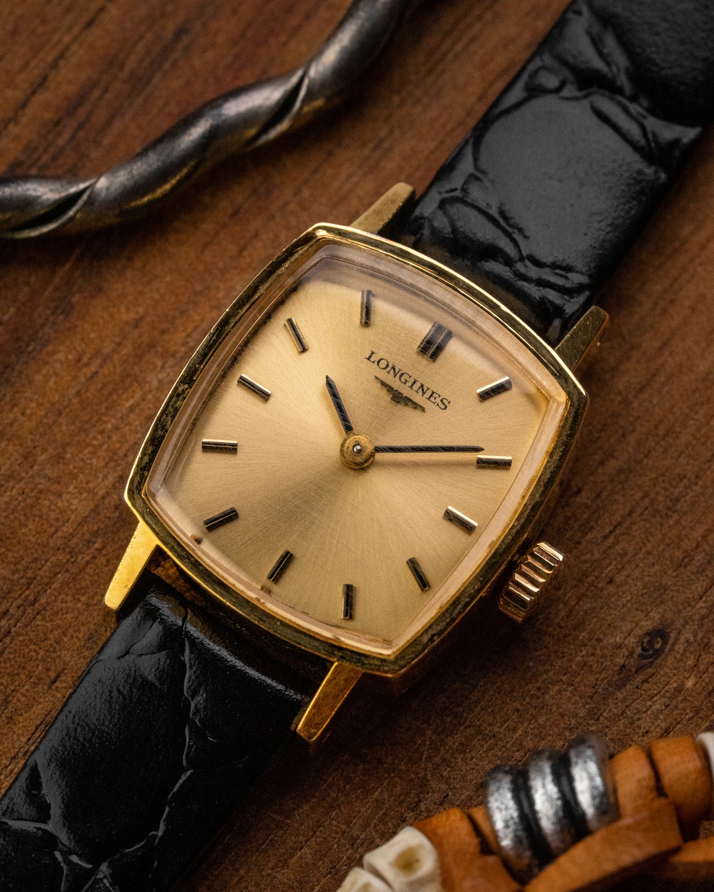 Longines Petite "Square Cushion" Gold Ref. 3000-1 (Cal. 5602)
