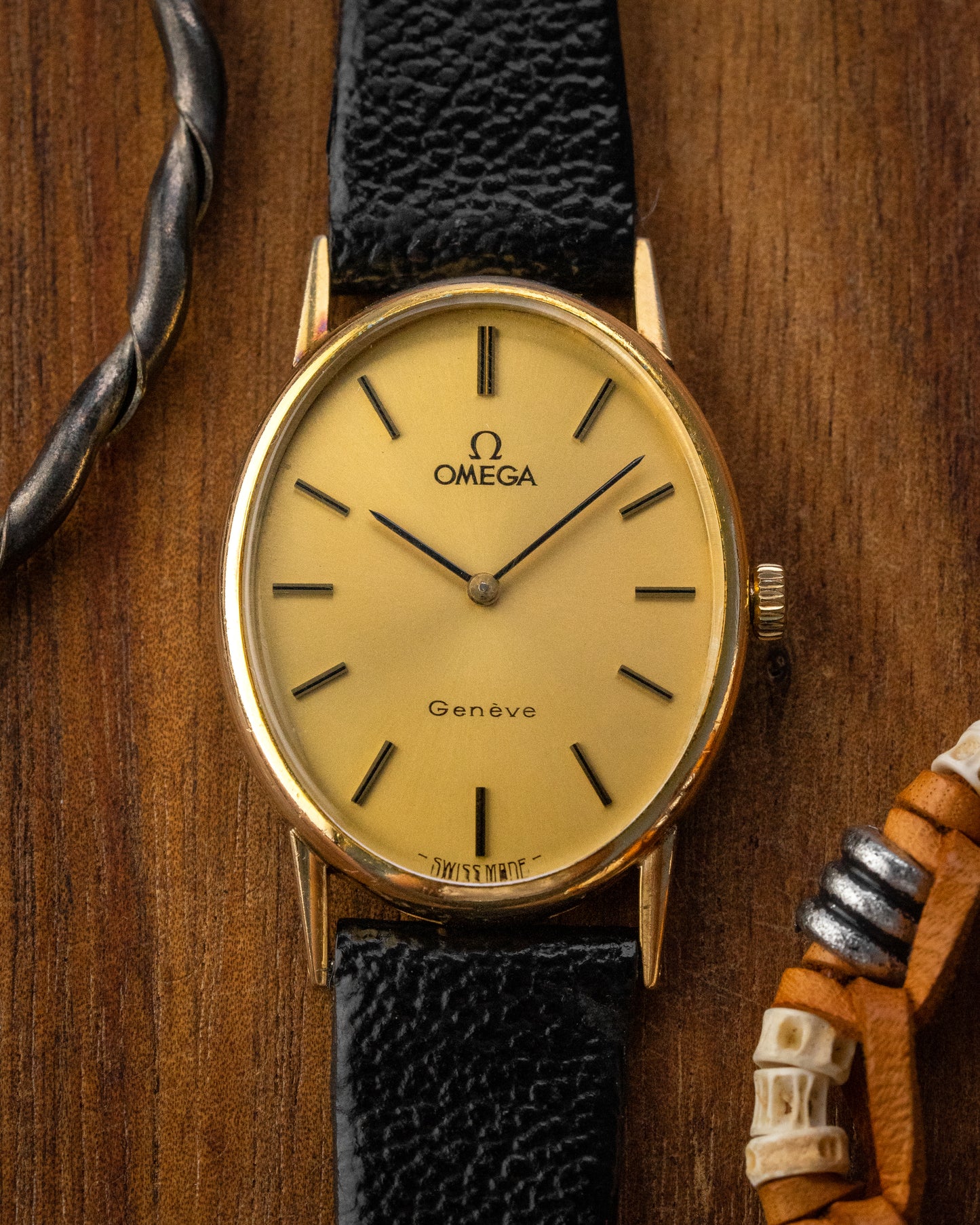 Omega Geneve "Oval" Champagne dial Ref. 511.416 (Cal. 625)
