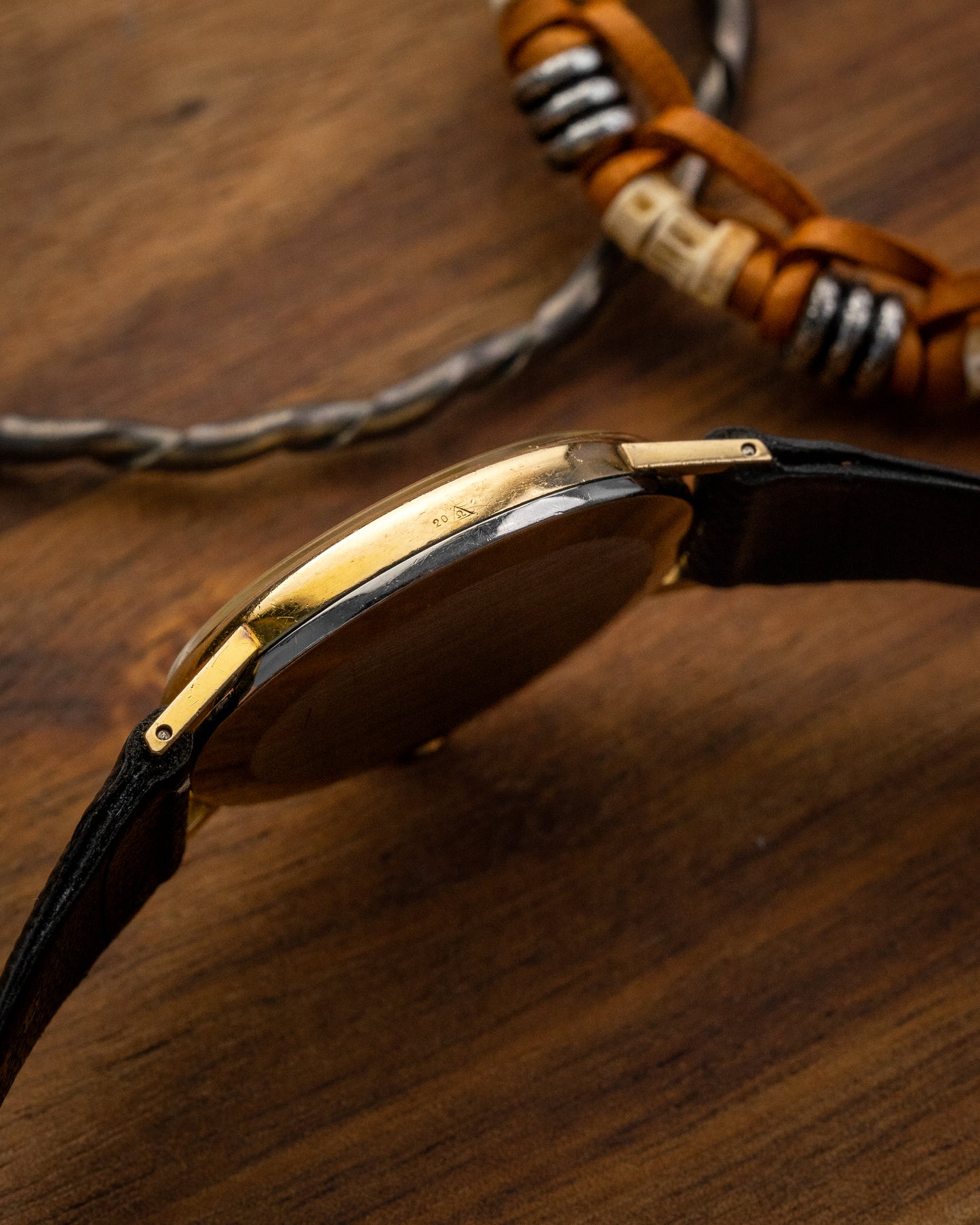 Omega Geneve "Oval" Champagne dial Ref. 511.416 (Cal. 625)