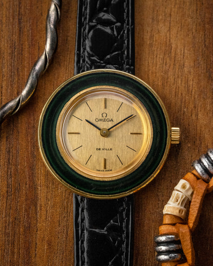 Omega De Ville “Bakelite Disco Volante” UFO Gold Ref. 515.0015 (Cal. 620)