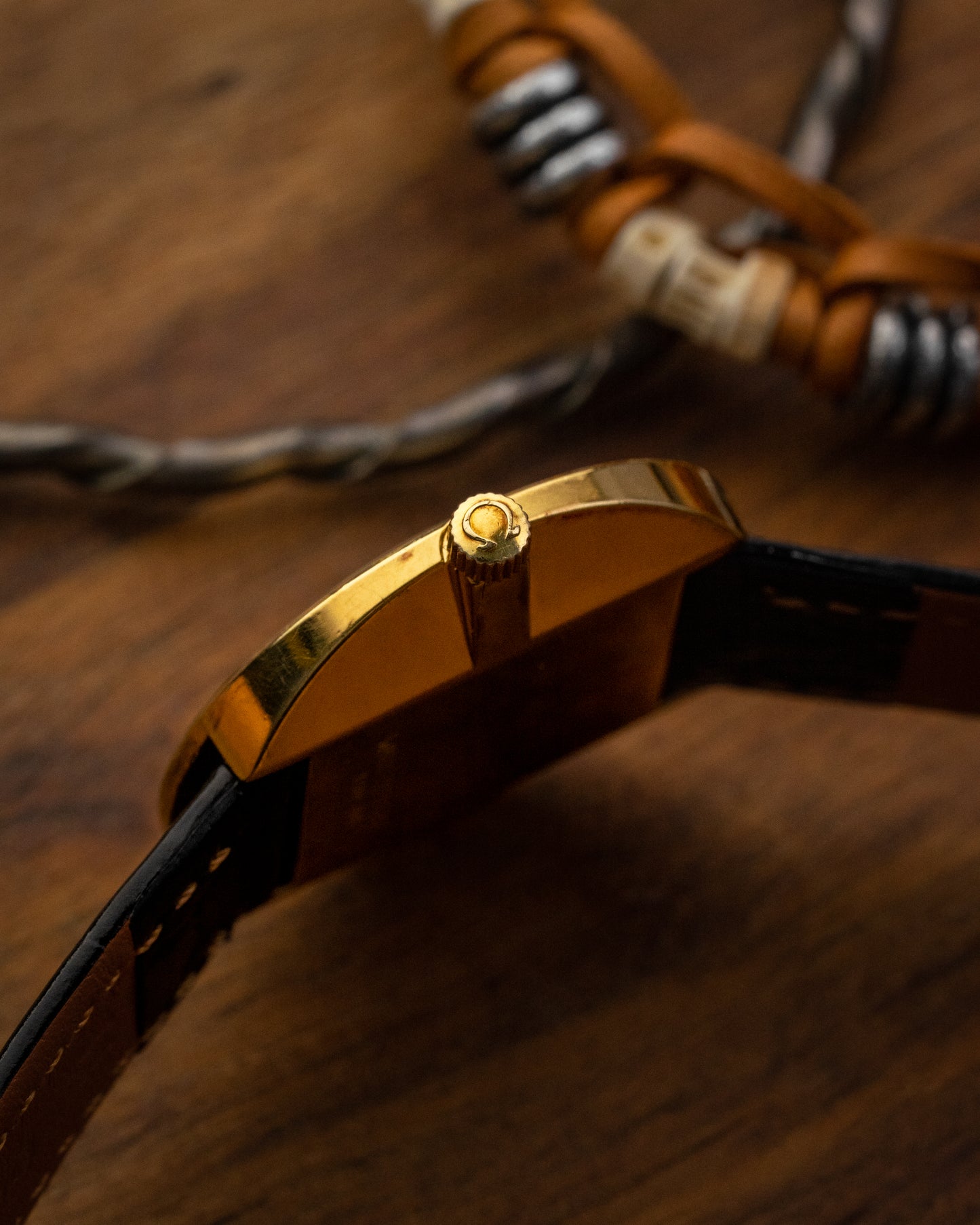 Omega De Ville “Bakelite Disco Volante” UFO Gold Ref. 515.0015 (Cal. 620)