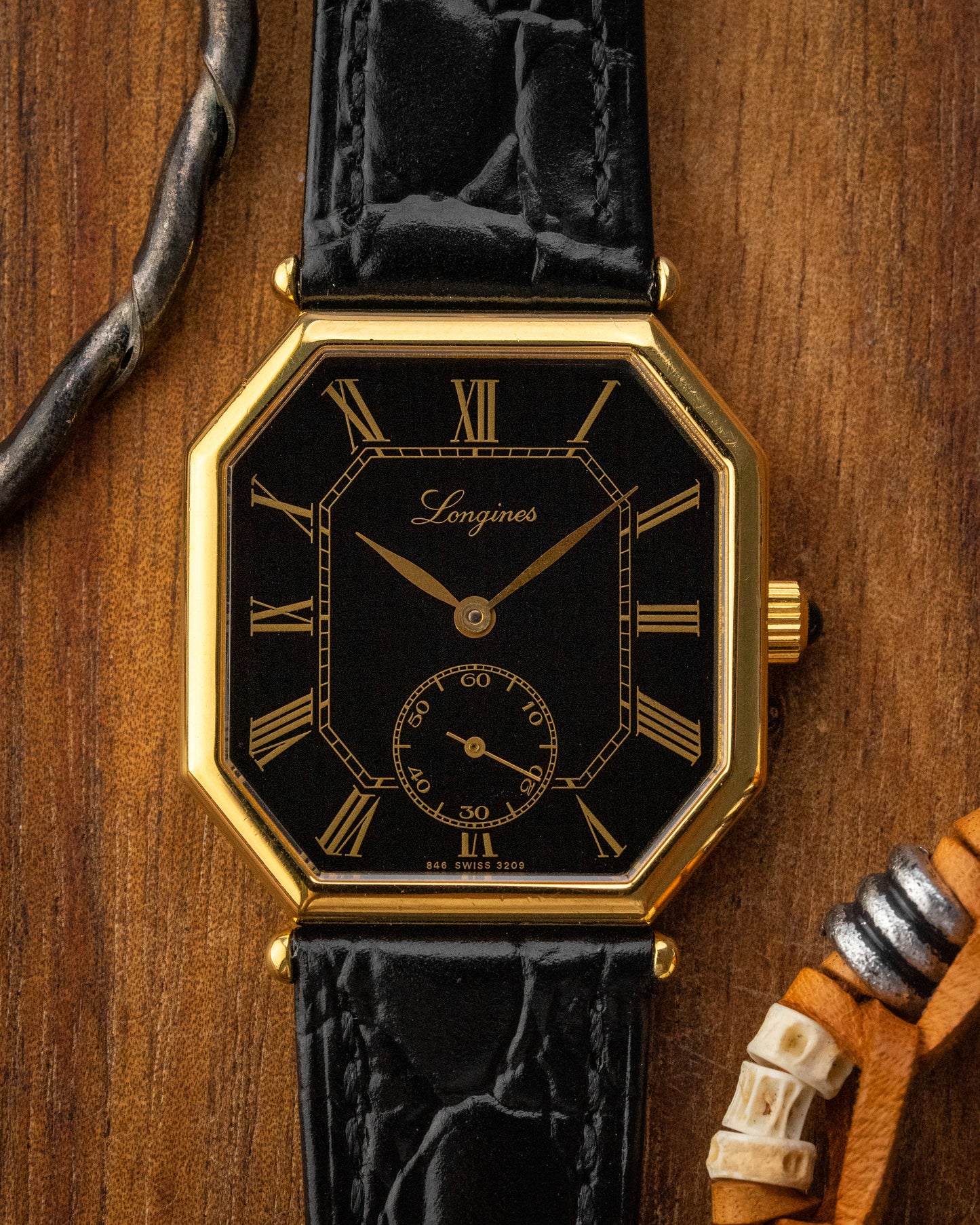 Longines Octagonal Black Roman dial Gold Ref. 3209 (Cal. 846.4)