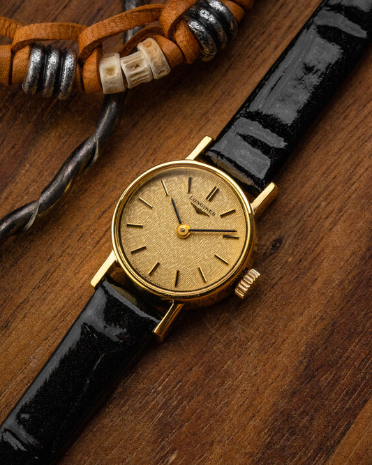 Longines Petite "Calatrava" Birch dial Gold Ref. 4290 (Cal. 5602)