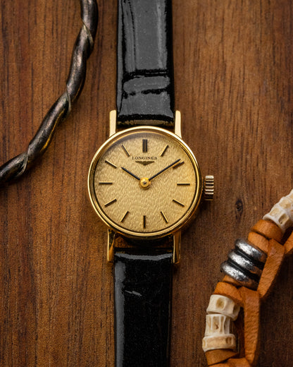 Longines Petite "Calatrava" Birch dial Gold Ref. 4290 (Cal. 5602)