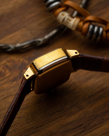 Longines Flagship Petite "TV" Gold Ref. 8402-5 (Cal. 320)