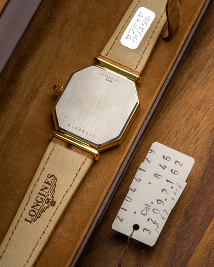 Longines Octagonal 'Mother-of-Pearl' dial Gold Ref. 3209 (Cal. 846.4)