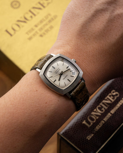 Longines Olympian "Cushion" Automatic Date Ref. 1060 (Cal. 6651)