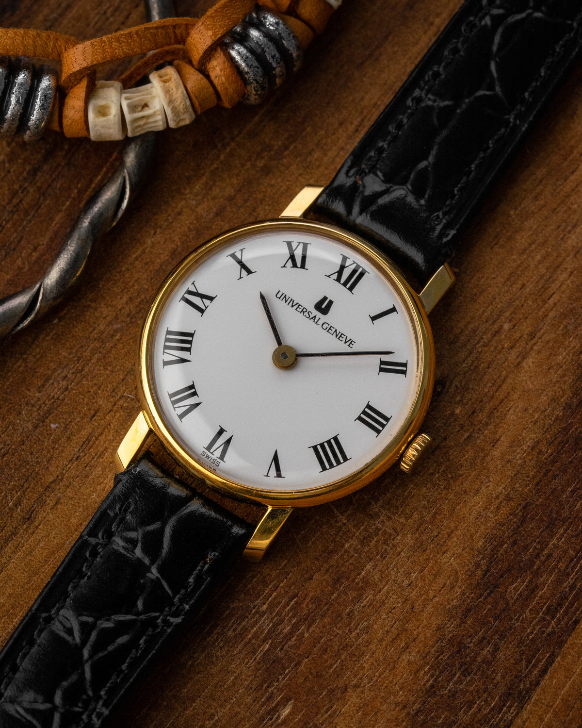 Universal Geneve Mini "Calatrava" White Roman dial Gold Ref. 542609 (Cal. 1-42)