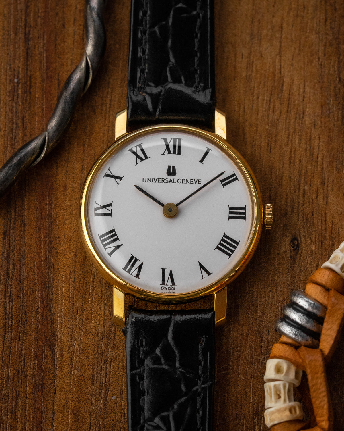 Universal Geneve Mini "Calatrava" White Roman dial Gold Ref. 542609 (Cal. 1-42)
