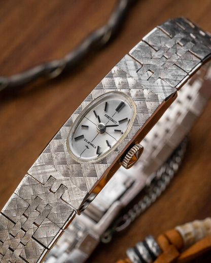 Seiko Dame Guilloché Crosshair dial Ladies Ref. 1520-3341