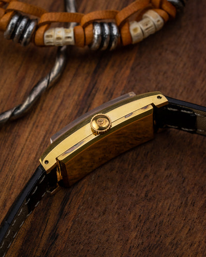 Seiko Fine "Tank style" Gold Ladies