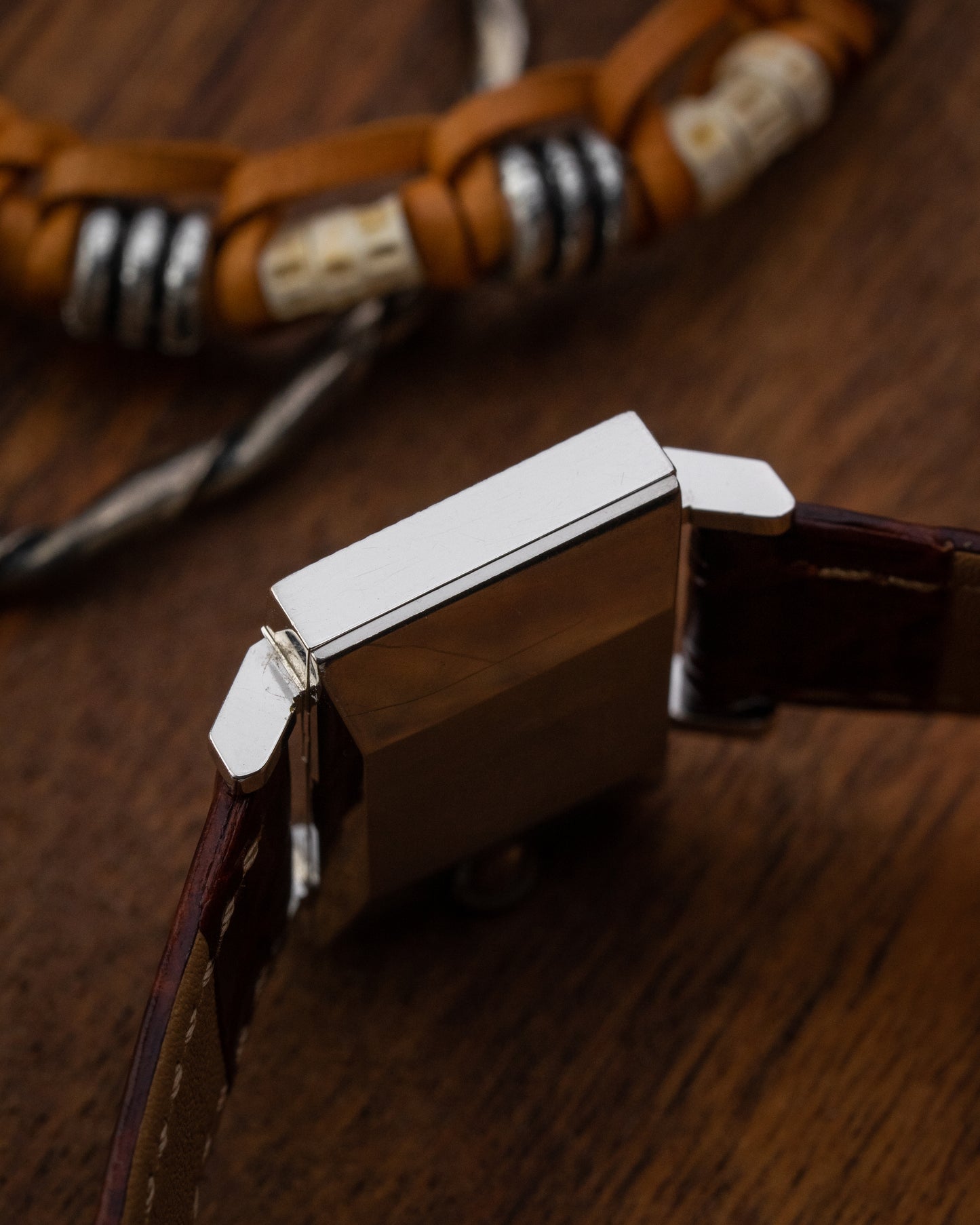 Universal Geneve "Guilloché Waffle" case Ref. 710608/01 (Cal. 10)