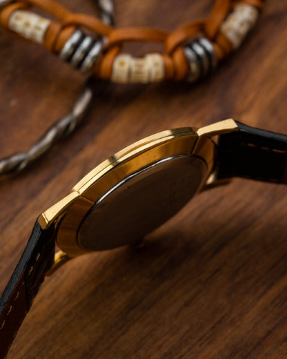 Universal Geneve "Ultra-Thin" Roman dial Gold Ref. 542101 (Cal. 1-42)