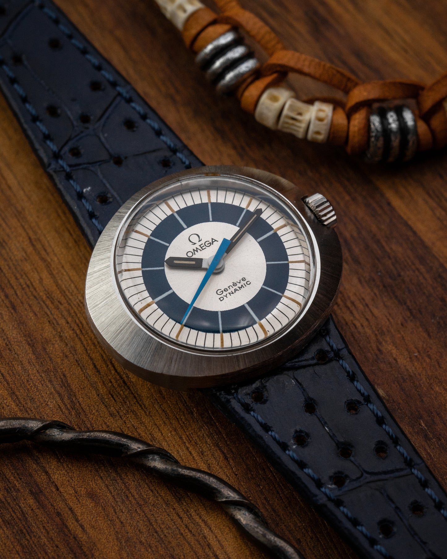 Omega Geneve Dynamic "mini-UFO" Ref. 535.015 (Cal. 630)