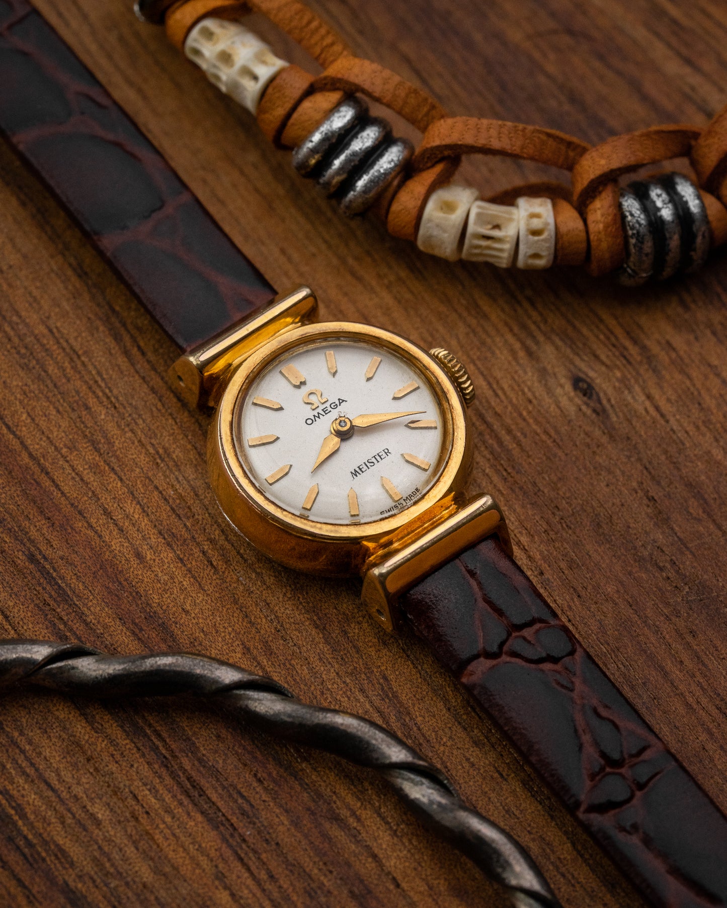 Omega Petite “Meister” Gold Ladies Ref. 2963-6 (Cal. 483)