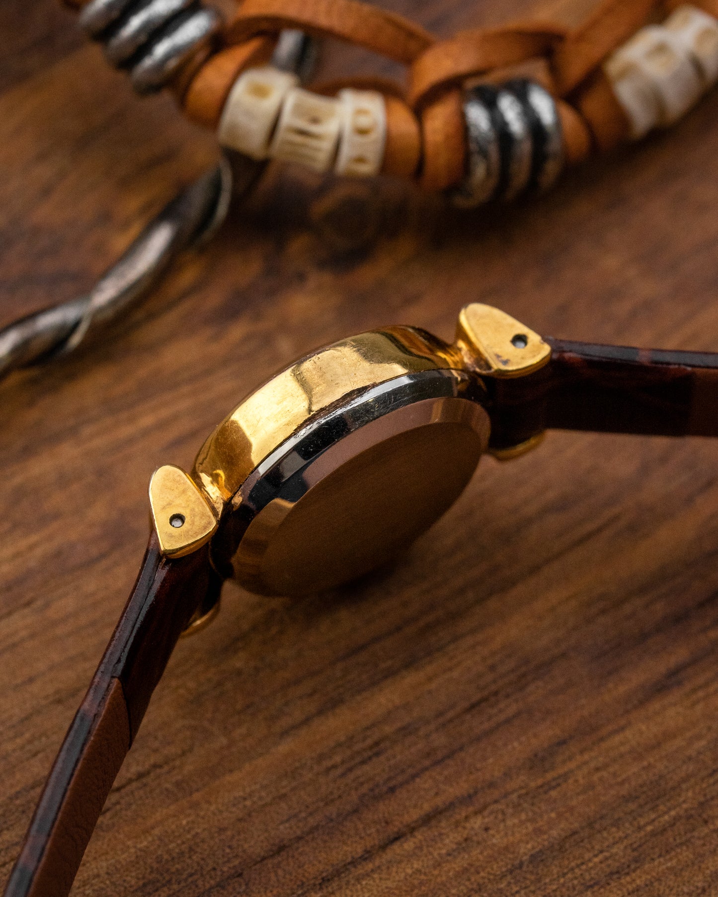 Omega Petite “Meister” Gold Ladies Ref. 2963-6 (Cal. 483)