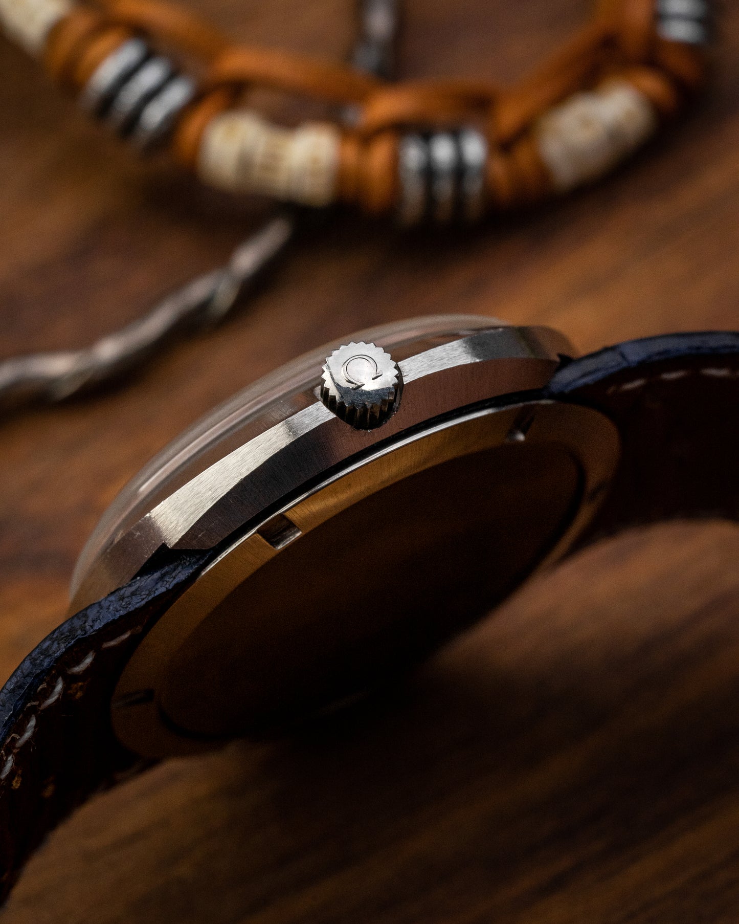 Omega Geneve Dynamic “UFO” Ref. 135.033 (Cal. 601)