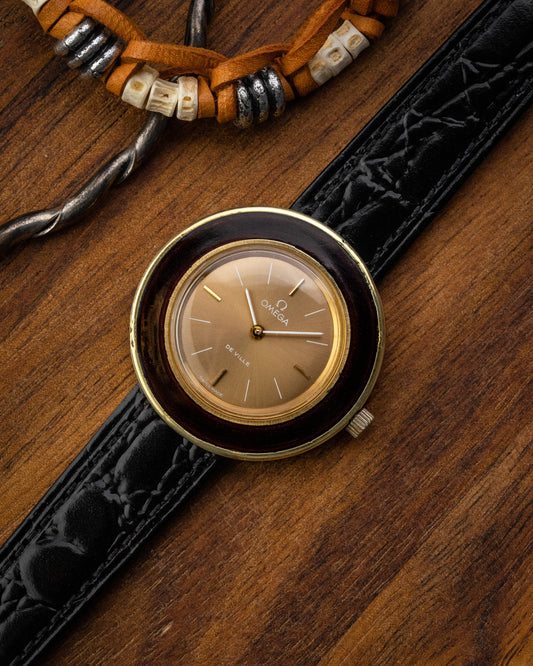 Omega De Ville “Bakelite Disco Volante” UFO Gold Ref. 515.0015 (Cal. 620)
