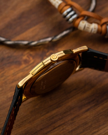 Universal Geneve "Ultra-Thin" Breguet dial Gold Ref. 542101 (Cal. 1-42)
