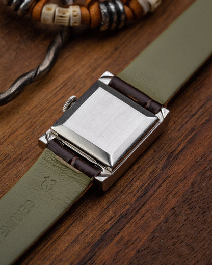 Universal Geneve "Tank Normale" Ref. 25546-1 (Cal. 501)