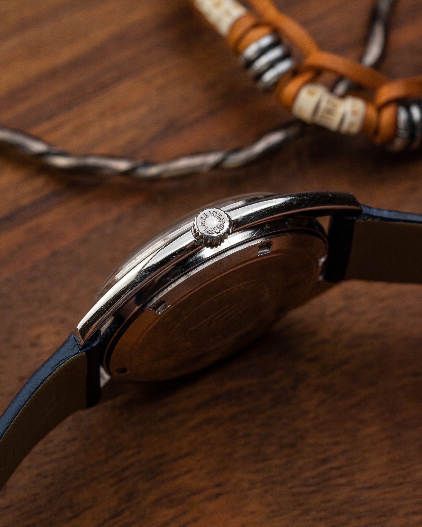 Longines Ultra-Chron Automatic "C-shape case" Ref. 8317-6 (Cal. 431)