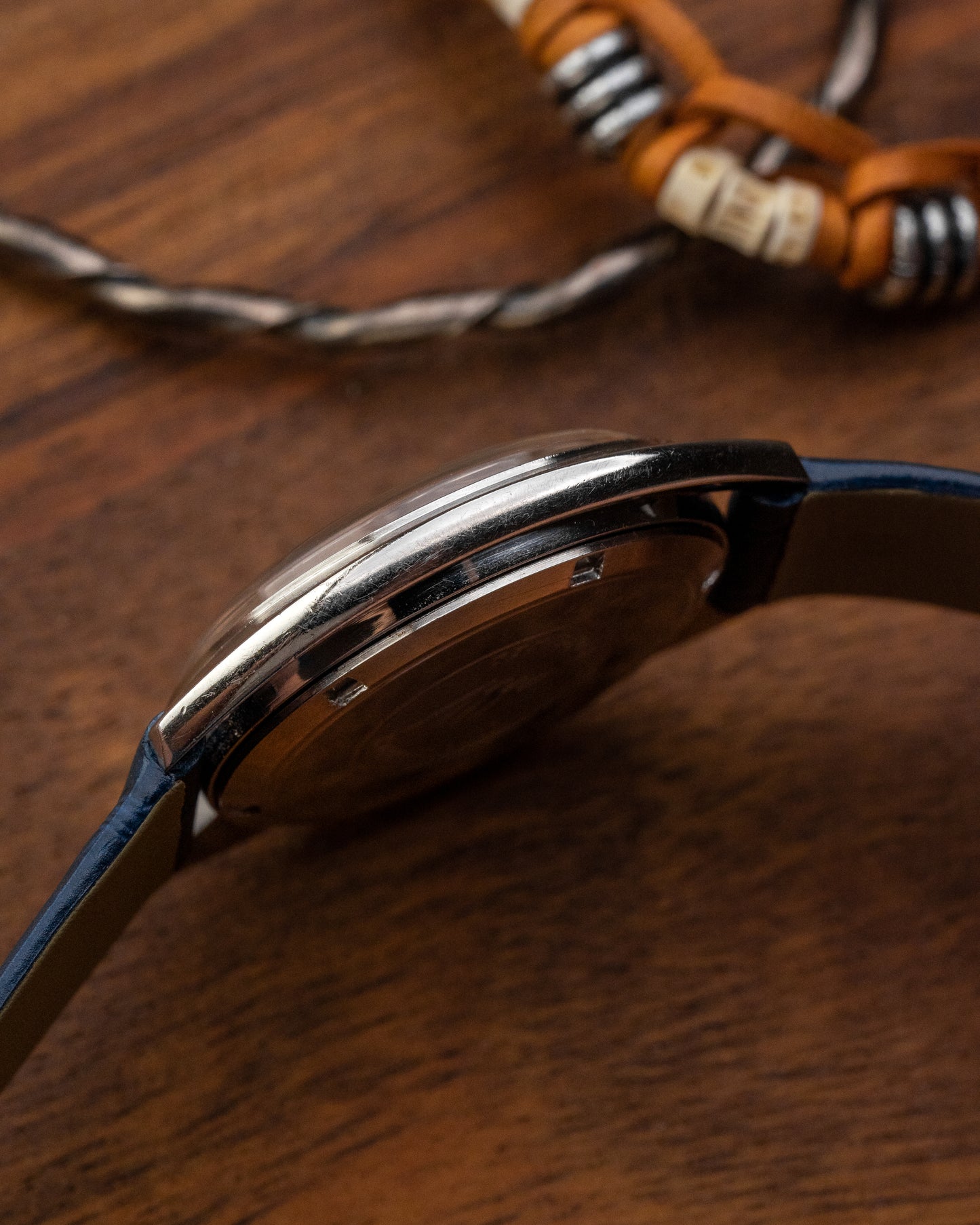 Longines Ultra-Chron Automatic "C-shape case" Ref. 8317-6 (Cal. 431)