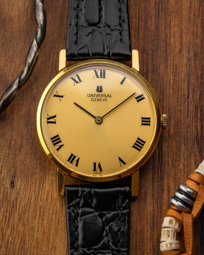 Universal Geneve "Calatrava" Roman dial Gold Ref. 542109 (Cal. 1-42)