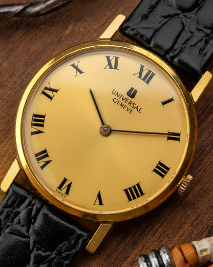 Universal Geneve "Calatrava" Roman dial Gold Ref. 542109 (Cal. 1-42)