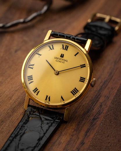 Universal Geneve "Calatrava" Roman dial Gold Ref. 542109 (Cal. 1-42)