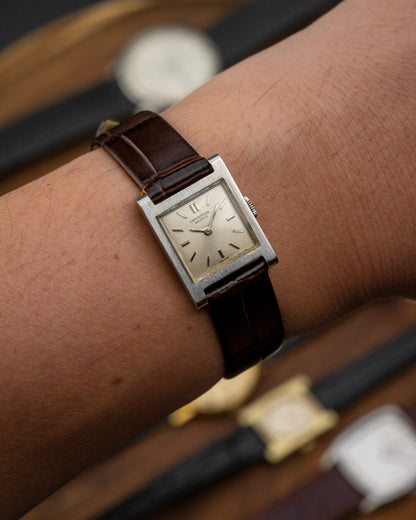 Universal Geneve "Tank Normale" Ref. 25546-1 (Cal. 501)