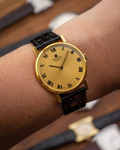 Universal Geneve "Calatrava" Roman dial Gold Ref. 542109 (Cal. 1-42)
