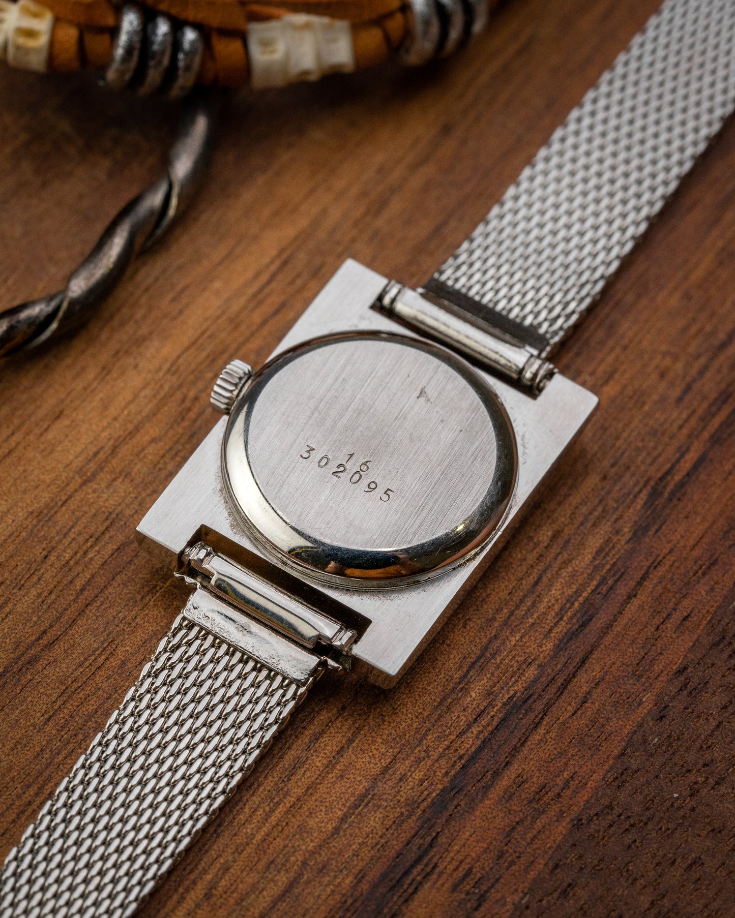 Longines Flagship "Tank Normale" Oval Blue Roman dial Ref. 8638-2 (Cal. 410)