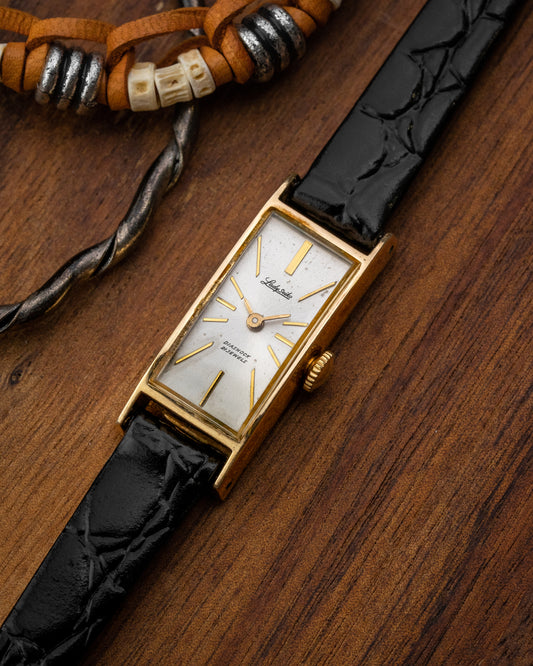 Lady Seiko "Tank style" Gold