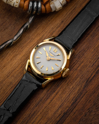 Longines Fancy "Helical Lugs" Gold Ladies Ref. 6832 (Cal. 14.16)