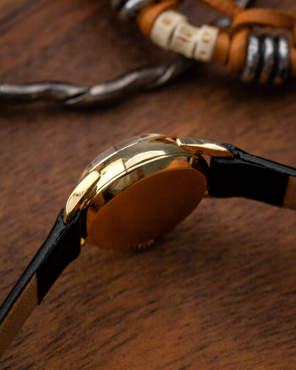 Longines Fancy "Helical Lugs" Gold Ladies Ref. 6832 (Cal. 14.16)