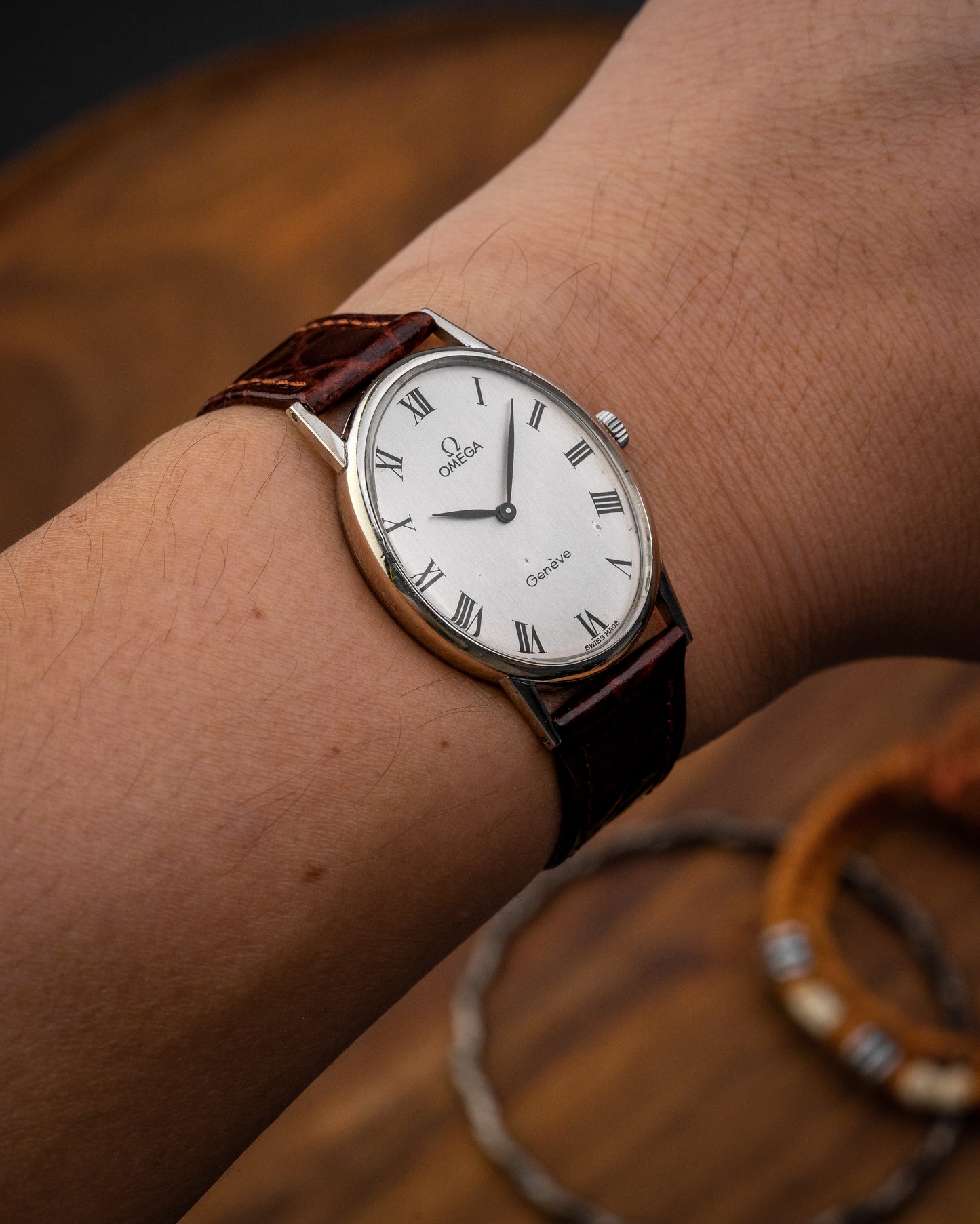 Omega Geneve Oval Roman dial Ref. 511.416 (Cal. 625)