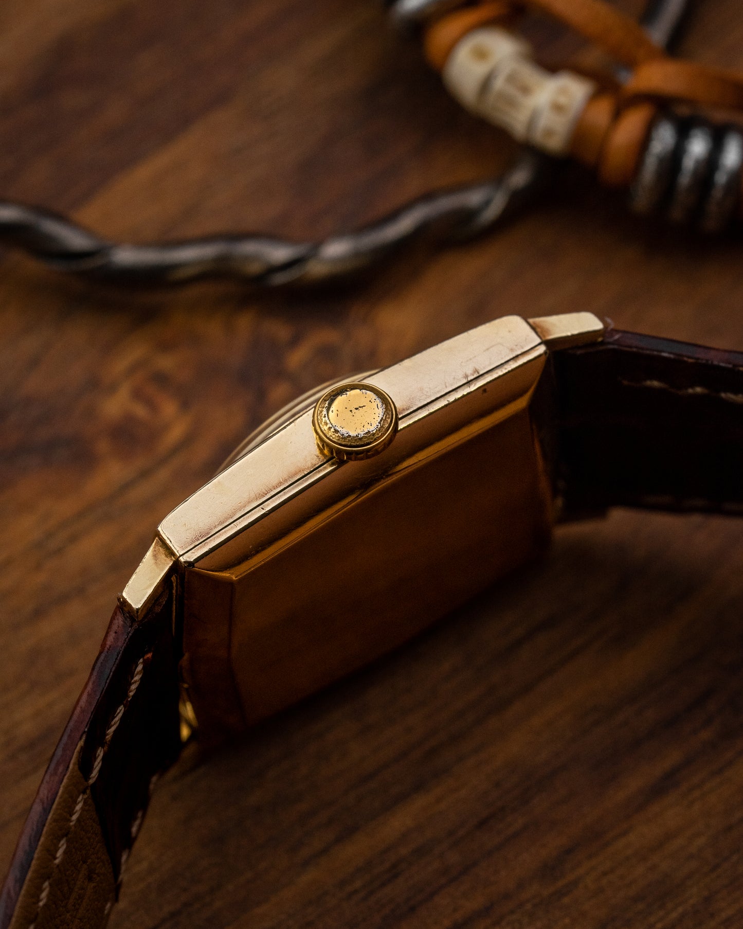 Longines Hexagonal "Mosaic" Crosshair dial Gold Ref. 6015 (Cal. 370)