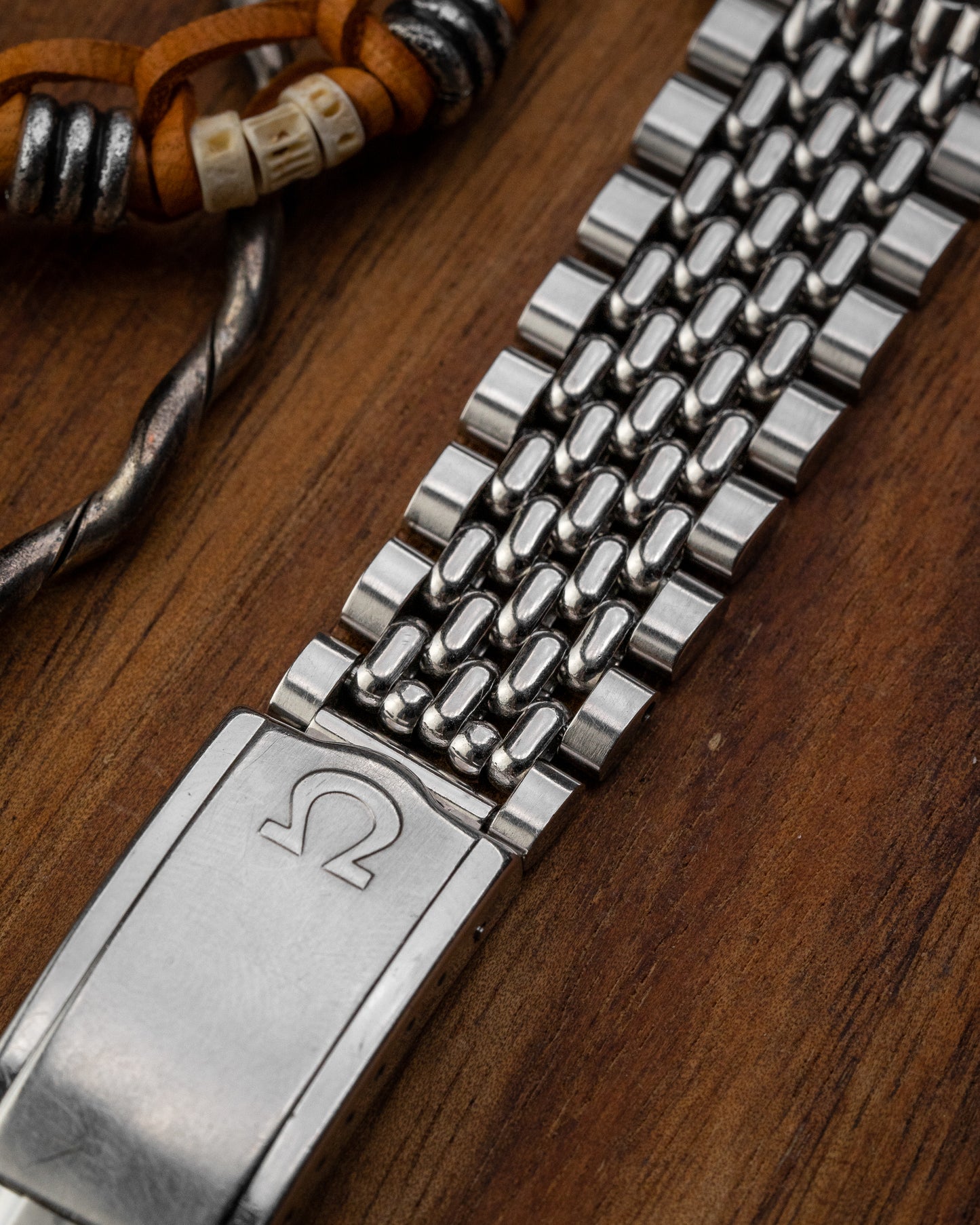 Omega Constellation 'Dog-Leg' Lugs Chronometer Automatic Ref. 168.005 (Cal. 561)